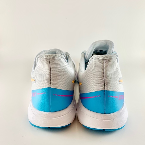 Nike In Season TR 8 - Picture 6 of 7